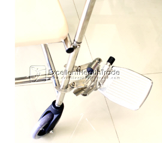 00597: รถเข็นนั่งถ่ายล้อเล็กสแตนเลส (Commode wheelchair)
